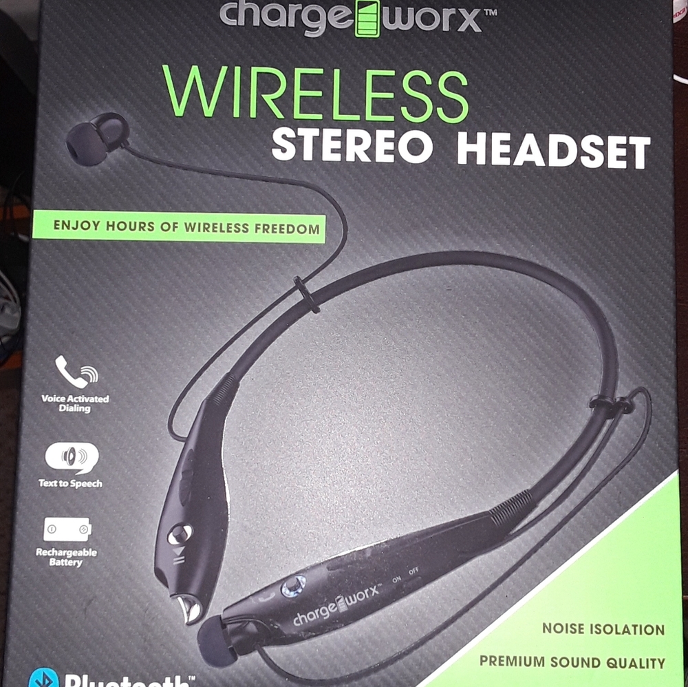 Wireless Stereo Headset Noise Isolation